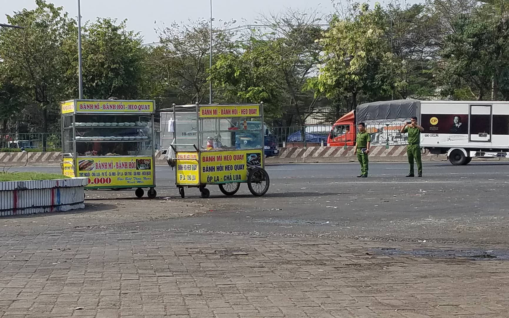 Nam thanh niên bị người đàn ông truy đuổi, chém trọng thương ở Sài Gòn