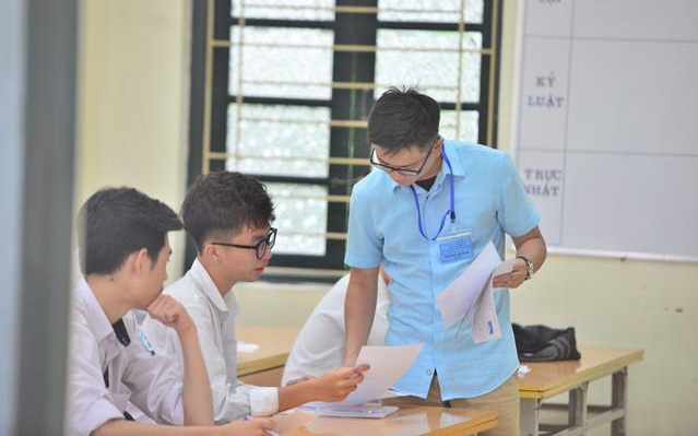 Không đến trường thời Covid-19, bí kíp tự ôn thi tiếng Anh THPT QG là gì?