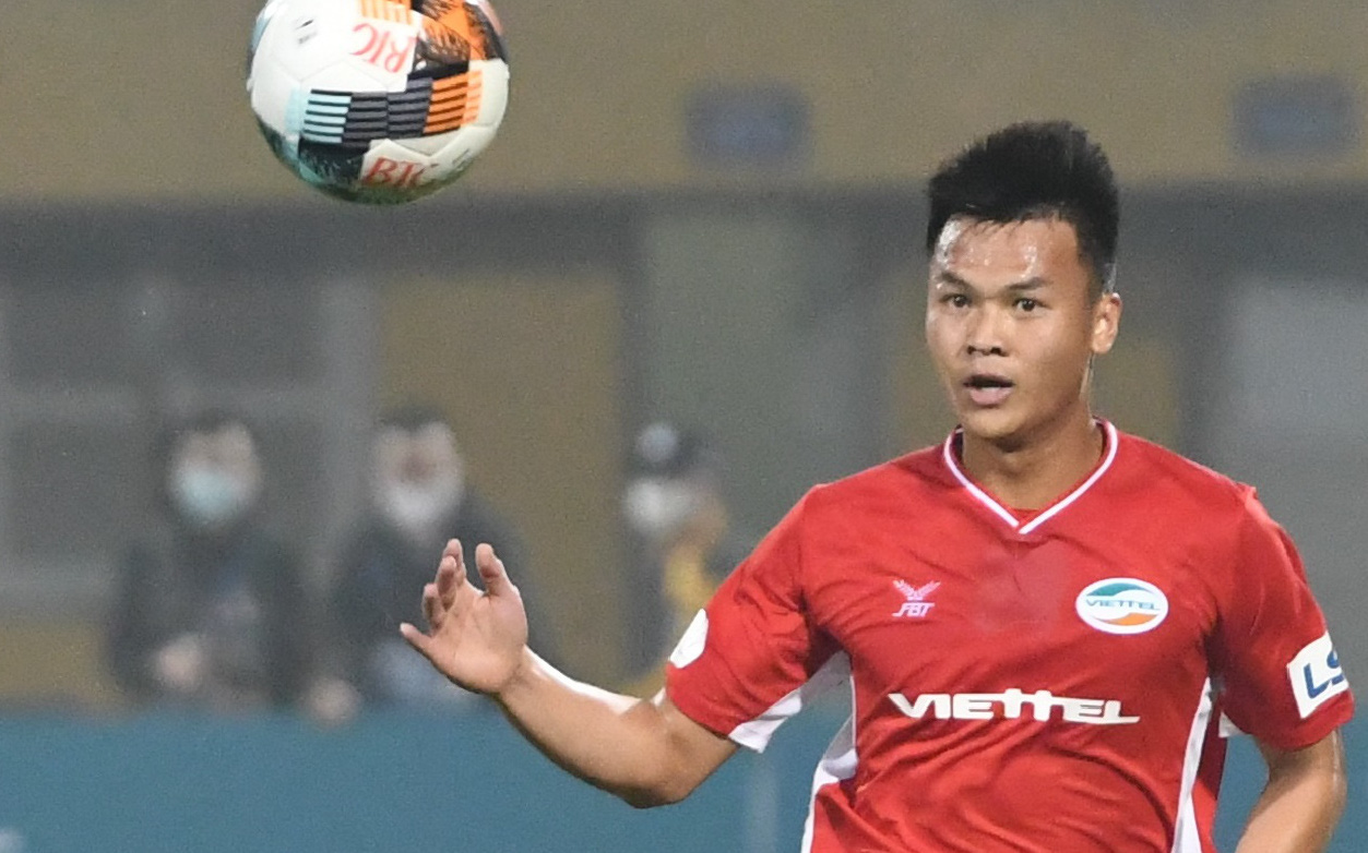 Tuyển thủ Việt Nam dự U20 World Cup hồi sinh thần kỳ sau 2 năm bị chấn thương kinh hoàng, ghi điểm mạnh với trợ lý Lee Young-jin