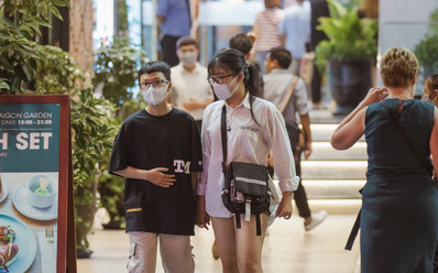 Phụ huynh đi cùng chuyến bay có người nhiễm Covid-19, trường học ở Đắk Nông cho tất cả học sinh nghỉ