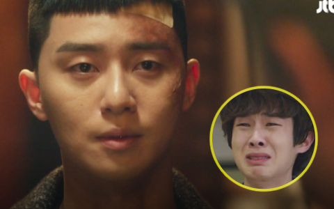 Choi Woo Sik khóc sướt mướt vì thương Park Sae Ro Yi ở Tầng Lớp Itaewon, vì 