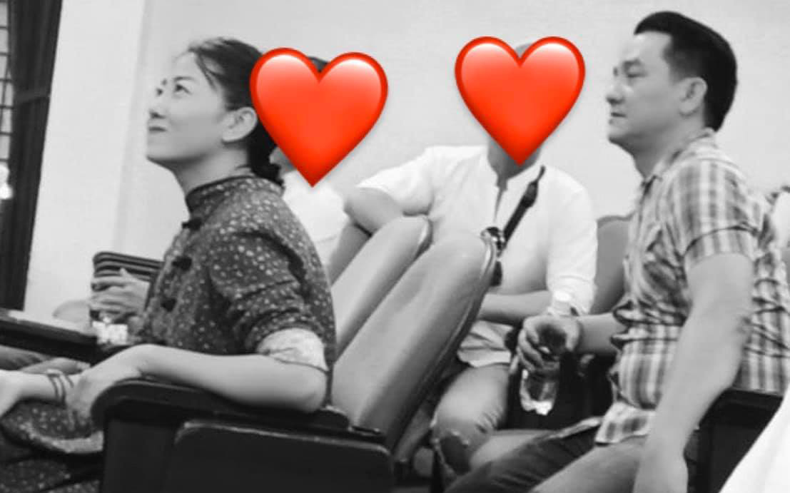 Bức ảnh xúc động nhất hôm nay: NSND Hồng Vân chia sẻ khoảnh khắc Mai Phương bên cố nghệ sĩ Anh Vũ và lý do không tới tang lễ