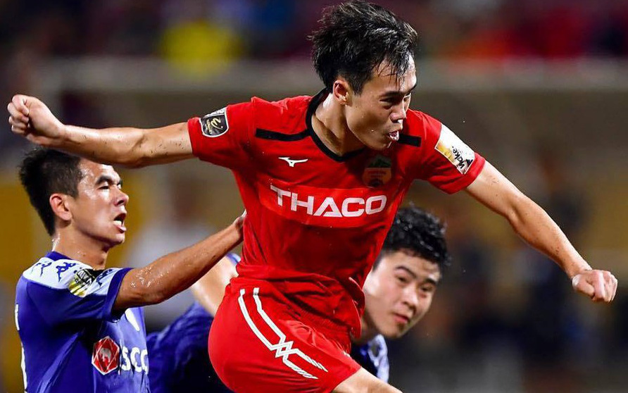 Văn Toàn bất ngờ được khen thuộc nhóm tiền đạo &quot;không sợ trung vệ ngoại&quot;