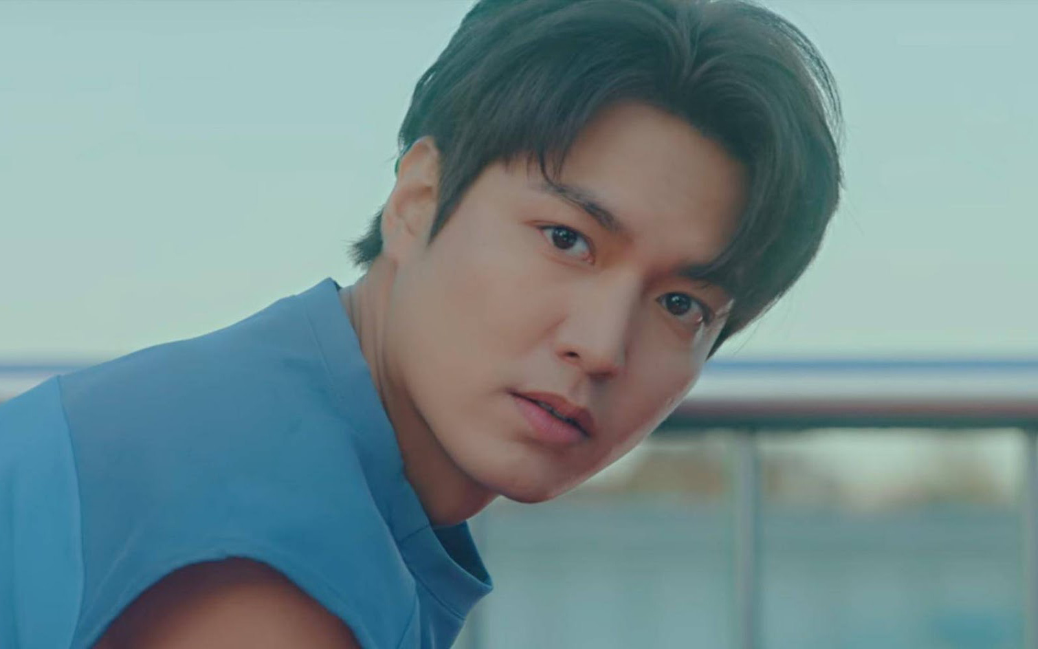 Quân Vương Bất Diệt vừa lên sóng tập 1, netizen xứ Trung đã than phiền vì Lee Min Ho có vẻ đang... thừa cân