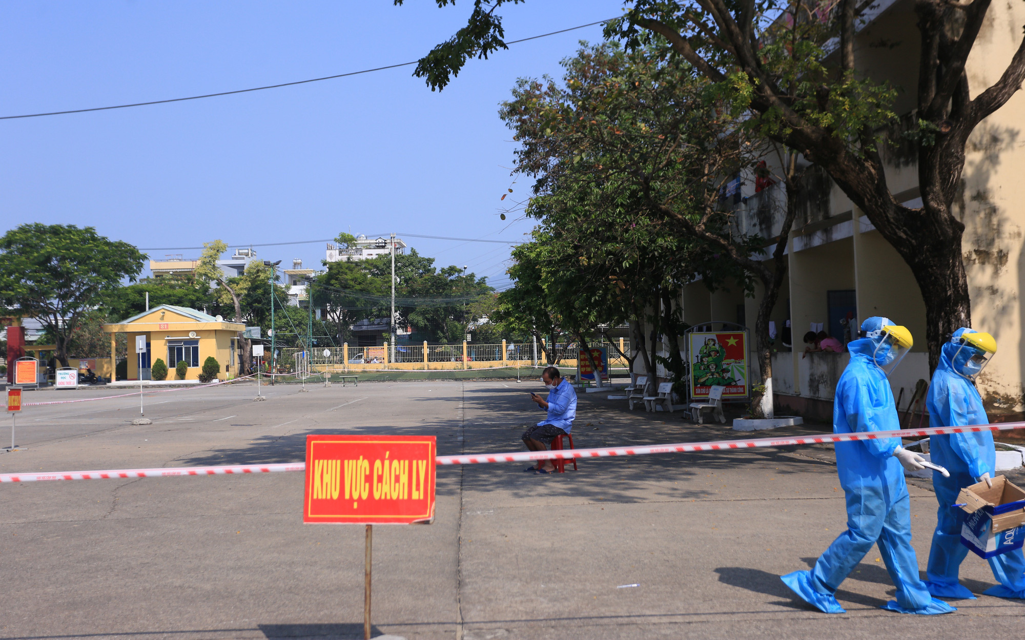 Thanh niên bị phạt 3,5 triệu vì "chơi chiêu trung chuyển" để trốn cách ly khi từ TP.HCM về Đà Nẵng