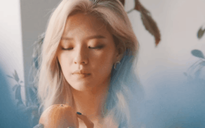 &quot;Trùm cuối&quot; chuỗi teaser chính là Jeongyeon, nhưng đáng chú ý là màn &quot;cua gắt&quot; của JYP với bộ ảnh tái xuất của TWICE ở Nhật siêu xinh!