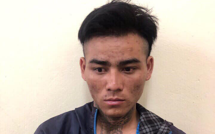 Nam thanh niên "ngáo đá" dùng dao khống chế con tin cả đêm ở Hà Nội
