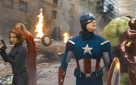 Vừa lập Instagram, &quot;Đội trưởng Mỹ&quot; Chris Evans liền triệu tập hội Avengers tham gia thử thách chống COVID-19 lia lịa