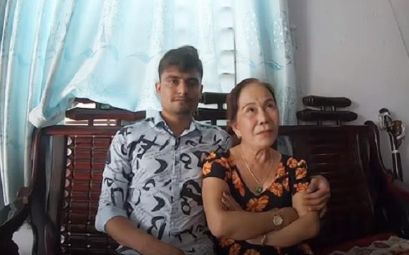 Chuyện tình cô dâu Việt 65 tuổi và chàng ngoại quốc 24 tuổi: Người chúc phúc, kẻ hoài nghi