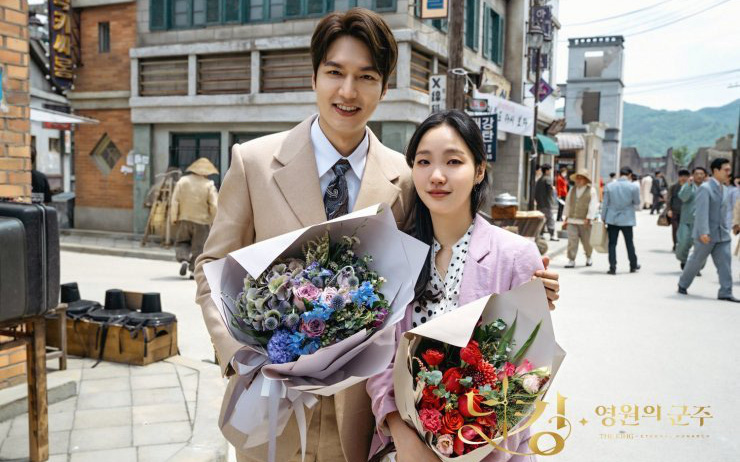 Giải mã Quân Vương Bất Diệt tập cuối: Lee Min Ho du hành thời gian kinh hơn đội Avengers, Kim Go Eun là em gái thủ tướng?