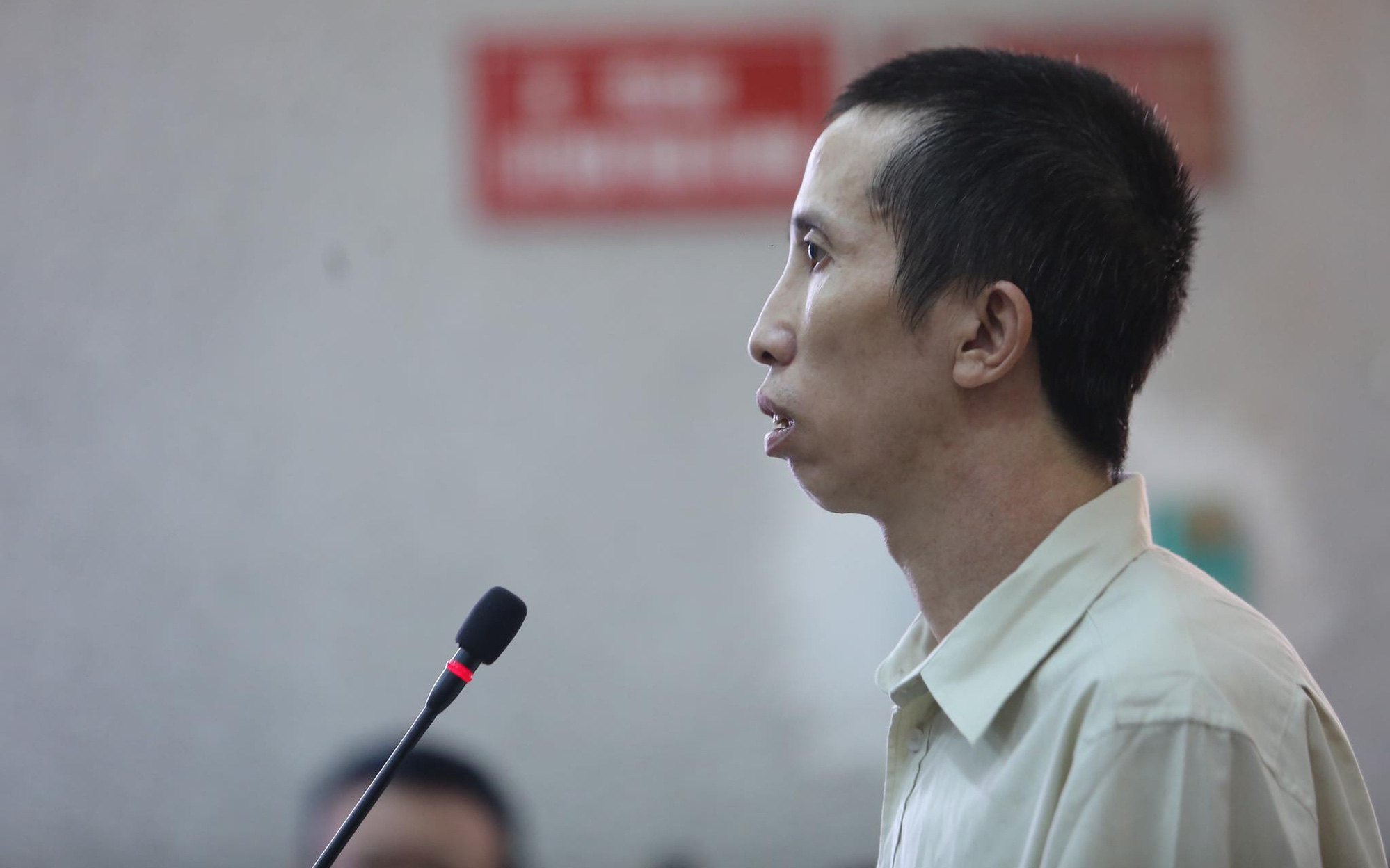 Xử phúc thẩm vụ nữ sinh giao gà, Bùi Văn Công nói to "Không phải kháng cáo gì hết, đứa nào có tội thì tử hình luôn"