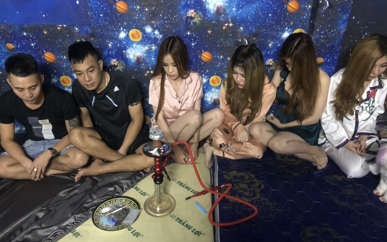 Cô gái 26 tuổi tổ chức tiệc sinh nhật bằng ma tuý cùng nhóm bạn "dân chơi" ở Sài Gòn