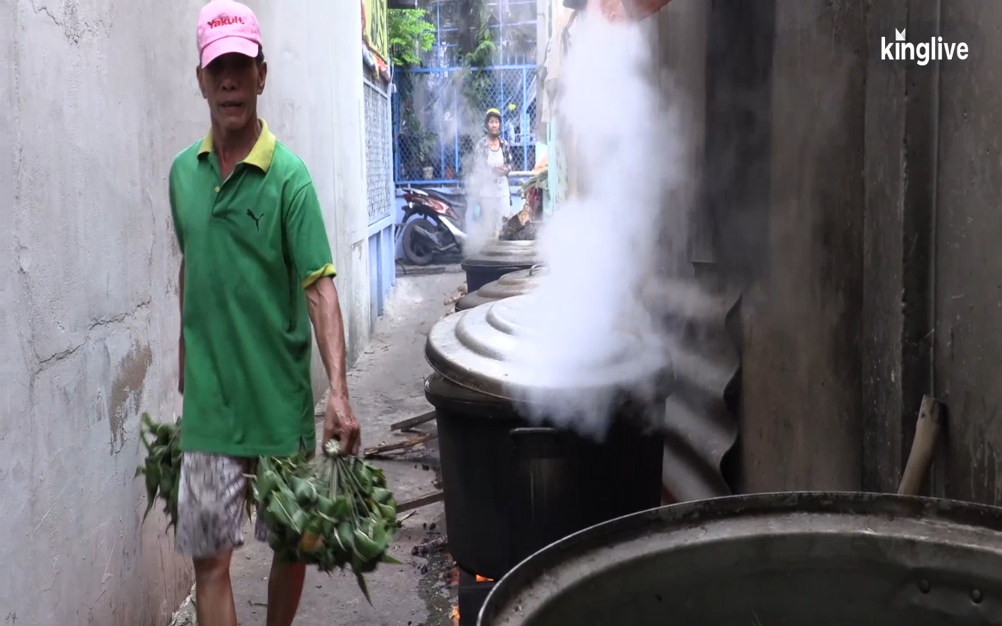 Ghé làng bánh ú tro, nghe chuyện làm bánh ngày Tết Đoan ngọ ở Sài Gòn