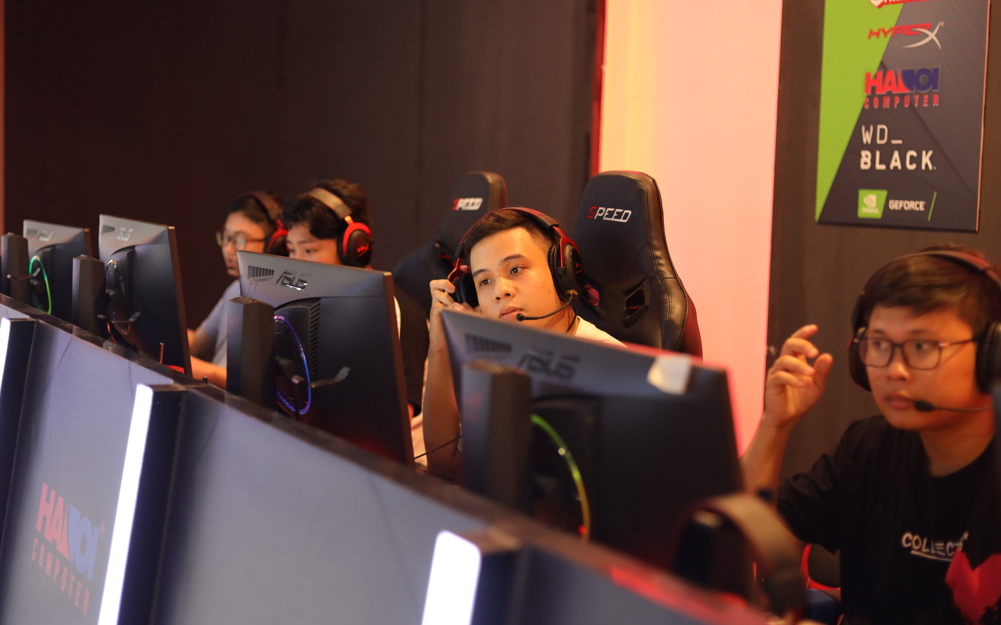 Ngày thi đấu cuối giải Valorant offline: Căng thẳng, gay cấn và Division X Gaming lên ngôi vương!