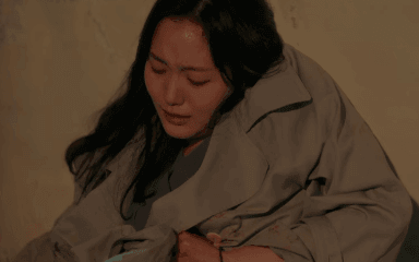Quân Vương Bất Diệt tập 14 hỗn loạn mạch thời gian: Kim Go Eun lâm nguy khi Lee Min Ho mắc kẹt ở quá khứ