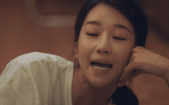 Knet tiếp tục phát điên vì lời thoại &quot;quấy rối tình dục&quot; của Seo Ye Ji ở Điên Thì Có Sao
