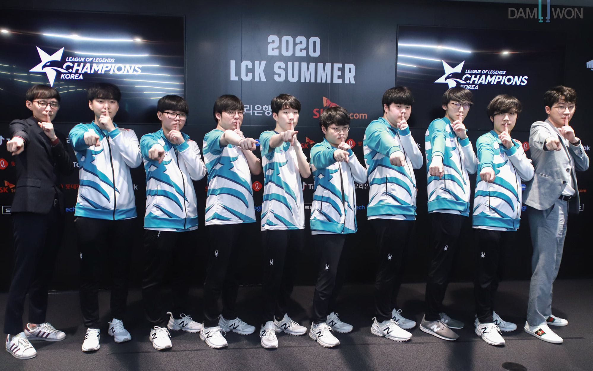 LCK mùa Hè 2020: Chốt sổ playoffs, Damwon Gaming bất ngờ vươn lên top 1 BXH