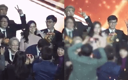 Hot lại clip "chị đẹp" Son Ye Jin lu mờ vì RM và Yoo Jae Suk tại lễ trao giải: Thủ lĩnh BTS làm gì để MC quốc dân nhìn chằm chằm thế kia?