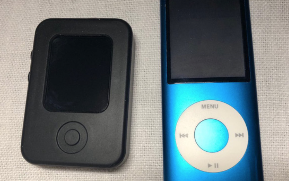 Lộ hình ảnh Apple Watch trước khi xuất hiện lần đầu tiên, nhìn như iPod Nano
