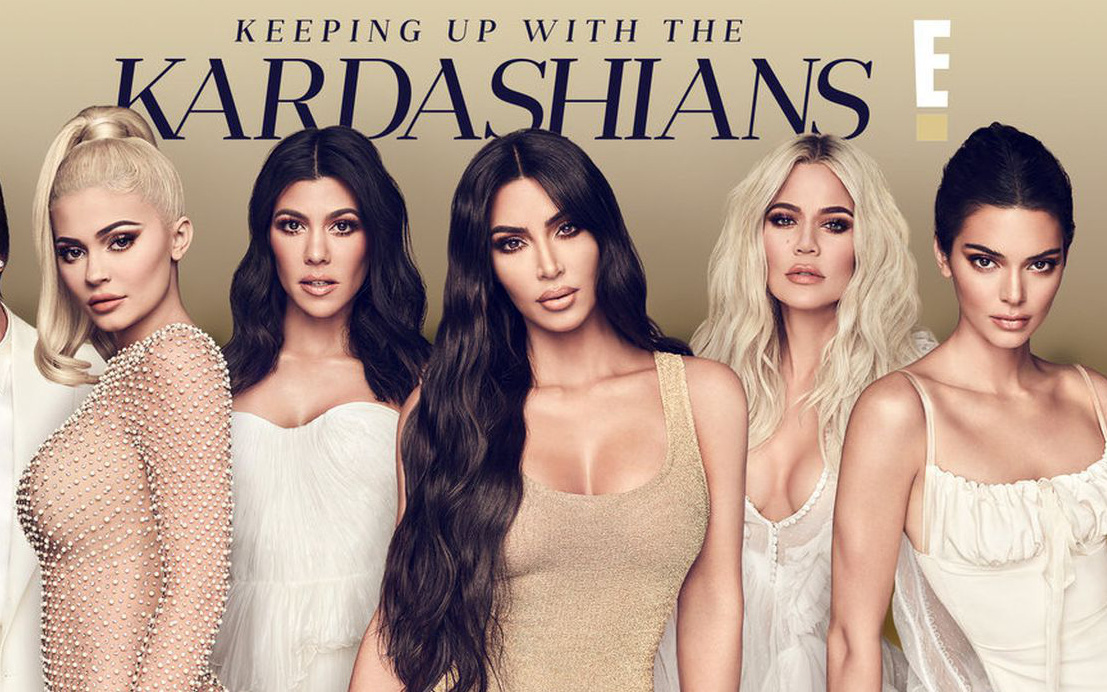 Show nhà Kardashian dừng sau 14 năm, loạt &quot;drama&quot; chấn động thế giới bị đào lại: Màn nude nhức mắt và hôn nhân 72 ngày của Kim!