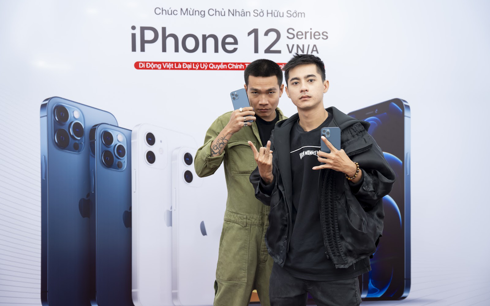 Wowy dẫn Lăng LD đi mua iPhone 12 Pro Max ngay ngày đầu mở bán: &quot;Thầy nhà người ta&quot; chưa bao giờ làm mình thất vọng