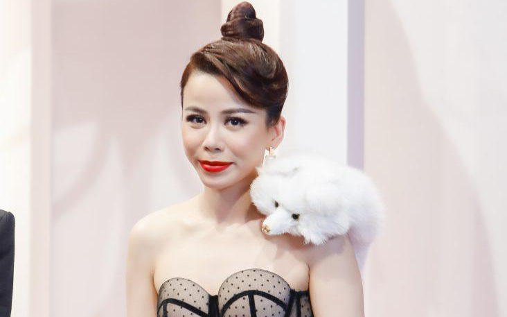 Hoa hậu Oanh Lê đính chính ồn ào mặc áo lông thú ngồi ghế nóng Đại Sứ Hoàn Mỹ