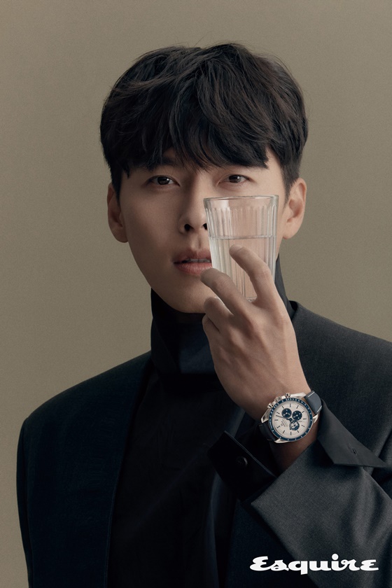 Cuối cùng bộ ảnh tạp chí của Hyun Bin đã được hé lộ: Đúng là quốc bảo nhan sắc, bảo sao Song Hye Kyo - Kang Sora từng u mê - Ảnh 3.