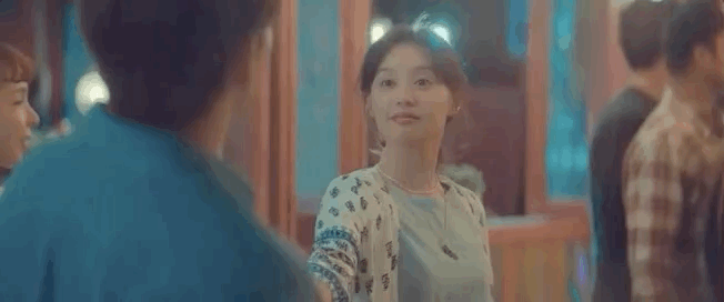 Ji Chang Wook - Kim Ji Won phát đường suốt tập 1 Lovestruck In The City, xem mà ghen giùm Park Seo Joon - Ảnh 4.