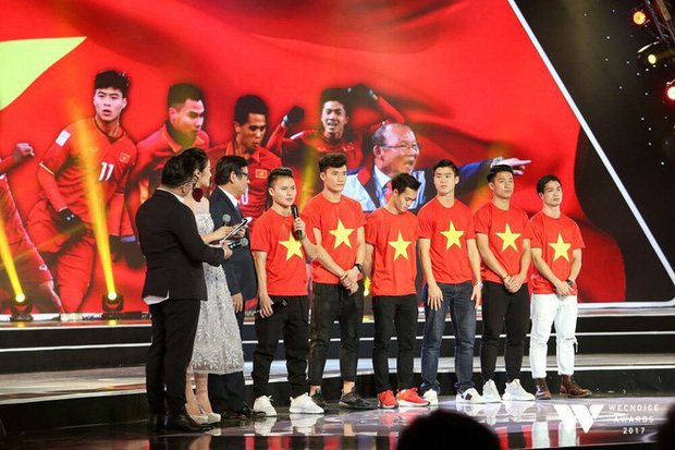 Hành trình 7 năm của WeChoice Awards: Dấu ấn diệu kỳ của tình yêu, tình người và những niềm tự hào mang tên Việt Nam - Ảnh 22.