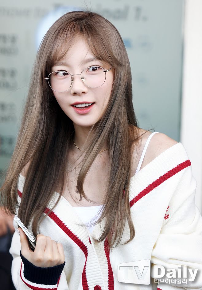“Đu idol” và cái kết bất ngờ: 1 fan đi thi đại học và bí đáp án, cuối cùng đỗ luôn nhờ “thần giao cách cảm” với Taeyeon? - Ảnh 2.