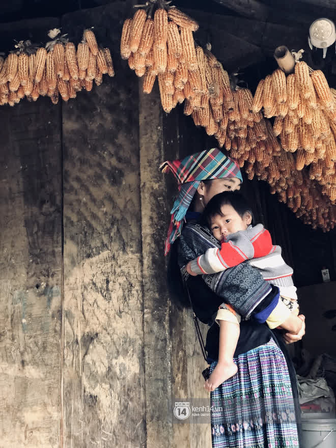 Ẩm thực 3 miền Việt đa dạng và hấp dẫn quá: Người Mông bất ngờ vì lần đầu tiên nếm thử món ăn miền xuôi - Ảnh 1.