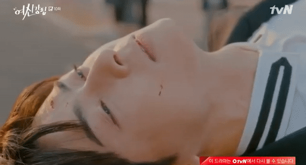 Cha Eun Woo bị xe đâm mà bay như chim ở True Beauty, netizen cười ngất: Chờ anh đáp đất em ngủ được một giấc - Ảnh 7.