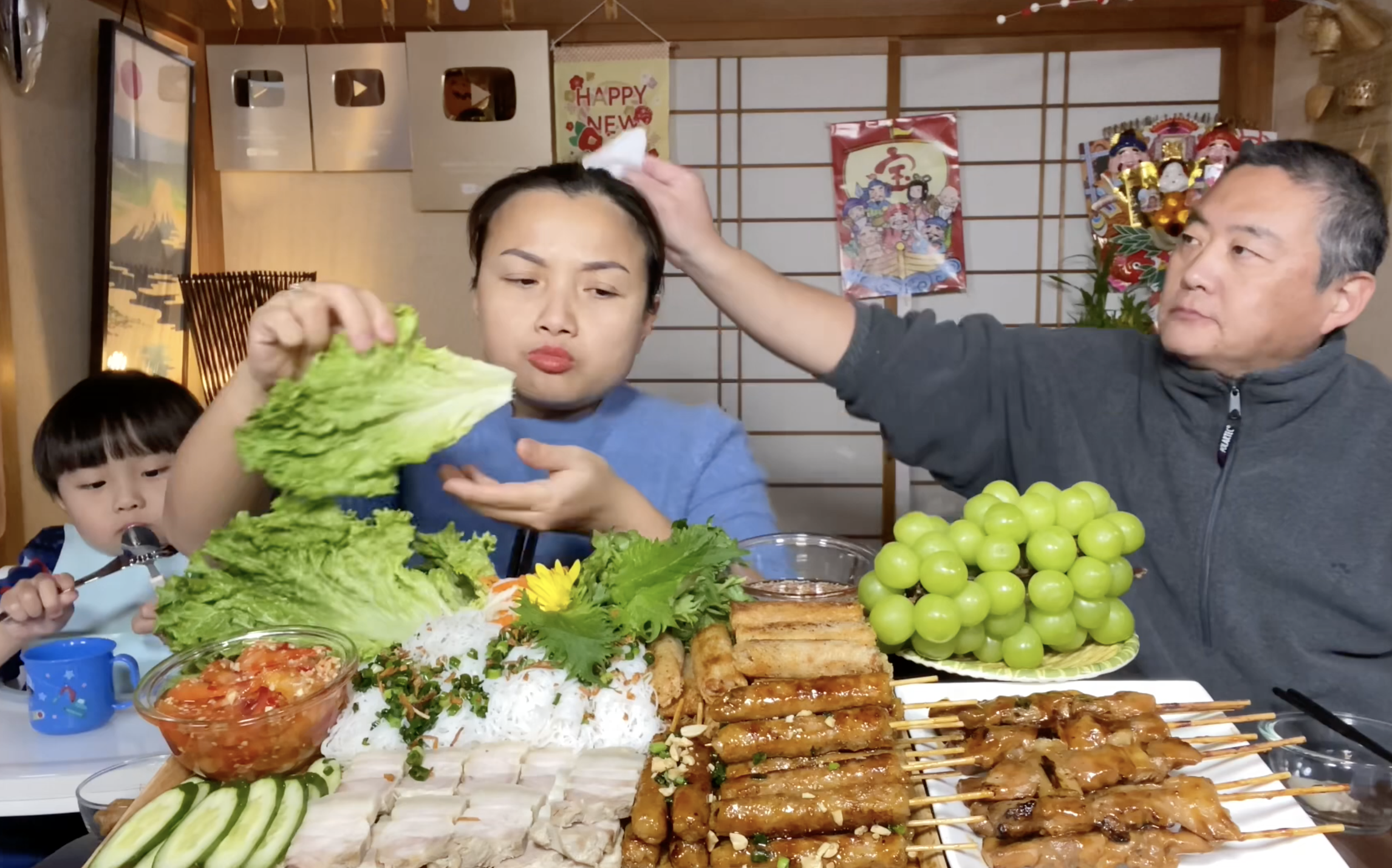 Quỳnh Trần JP đăng vlog hạnh phúc với chồng Nhật, tiết lộ cách giải quyết mâu thuẫn sau khi cãi vã