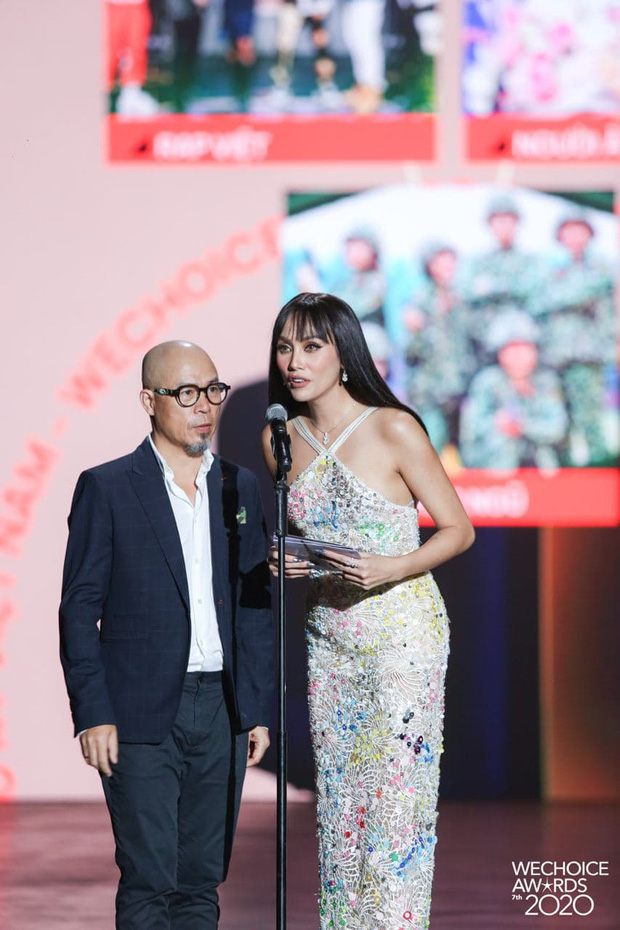 Võ Hoàng Yến tiết lộ lý do đọc tên Rap Việt nhấn nhá đầy hài hước tại Gala WeChoice Awards 2020 - Ảnh 5.