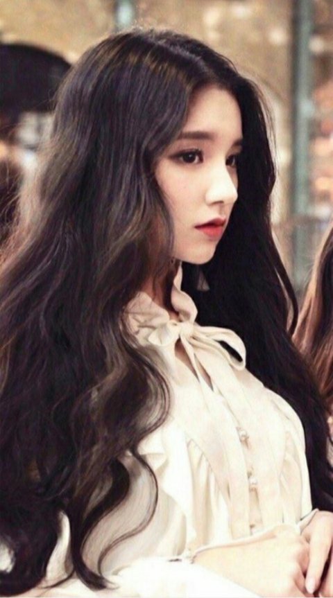 Top nữ idol “đậm” khí chất công chúa nhất Kpop: Rosé và thành viên hụt BLACKPINK đẹp hiếm có, Joy là Bạch Tuyết “chuyển thể” - Ảnh 16.