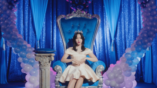TWICE bùng nổ visual nhưng hát tiếng Anh như tiếng Hàn trong MV mới, netizen ngán ngẩm vì động thái vắt kiệt sức gà nhà của JYP - Ảnh 15.