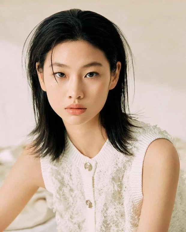 Jung Ho Yeon lọt top nữ diễn viên có lượt follower khủng nhất xứ Hàn, nhìn con số tăng theo từng ngày mà choáng váng - Ảnh 6.