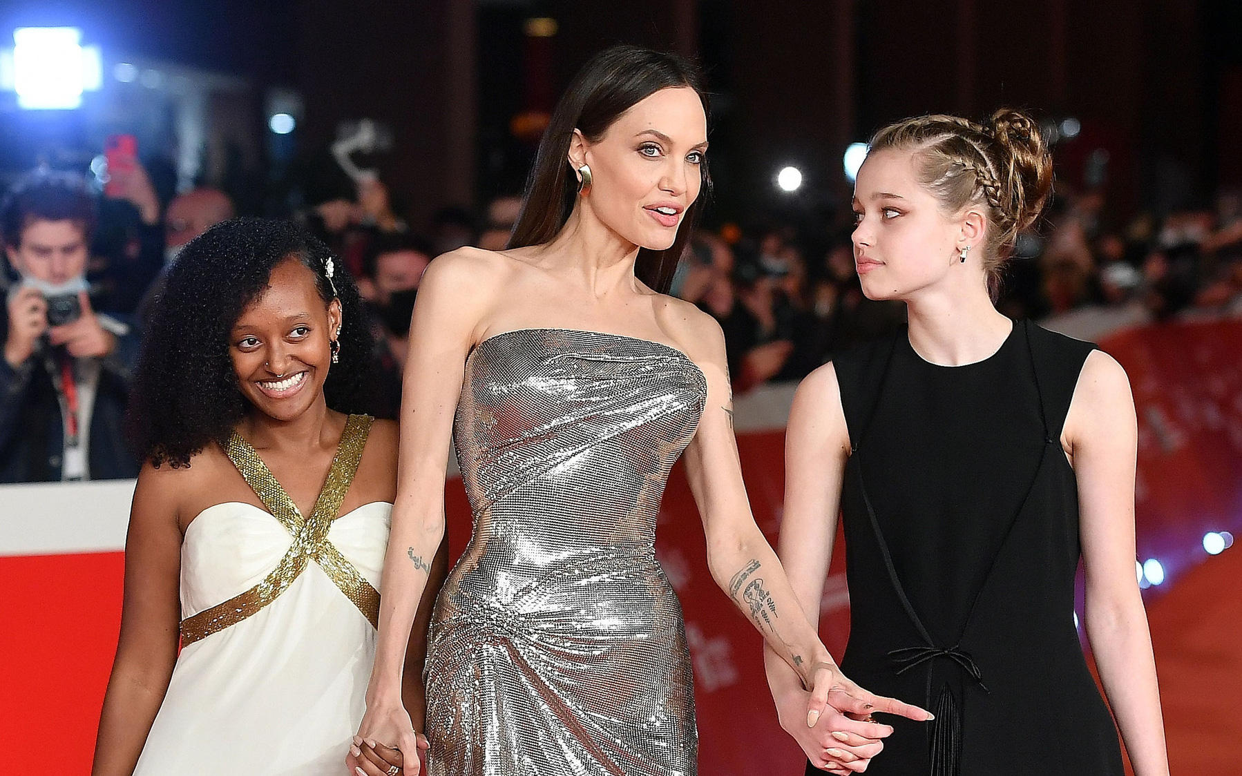 Căng đét: Brad Pitt tố Angelina Jolie lợi dụng con cái để PR phim mới, tung cả bằng chứng chắc nịch liệu có đúng?