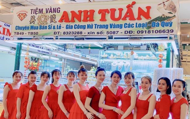 Anh Tuấn An Đông Jewelry giới thiệu BST trang sức kim cương mùa xuân 2022