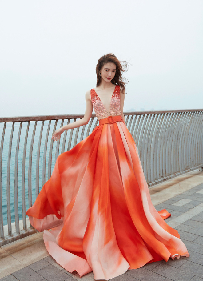 Tình cũ Đặng Luân tiết lộ sự thật sau bộ ảnh lồng lộn: Rét đến phát khóc, run lẩy bẩy vì chụp giữa cái lạnh cắt da cắt thịt - Ảnh 10.