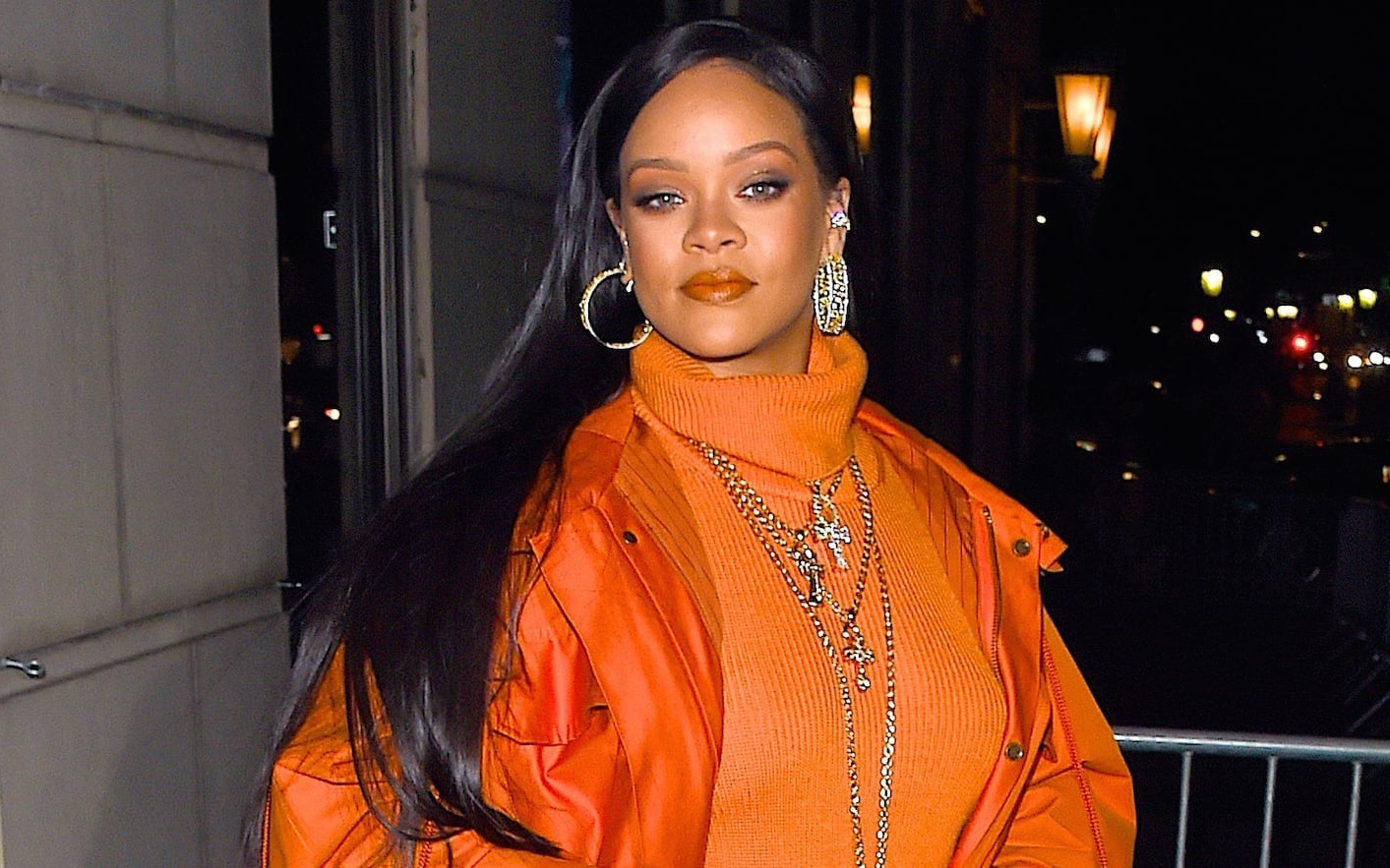 Nữ tỷ phú Rihanna đã được công nhận là anh hùng dân tộc ở quê nhà, sắp vĩnh biệt nghiệp ca hát thật rồi?