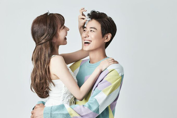 Đám cưới hoành tráng của Lee Ji Hoon và vợ kém 14 tuổi: Cô dâu xinh xắn khoe vòng 1 khủng, IU lộ diện với vai trò đặc biệt - Ảnh 16.
