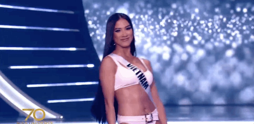 Bán kết Miss Universe 2021: Kim Duyên hoàn thành phần thi dạ hội và bikini, thần thái lẫn body đều ghi điểm tuyệt đối! - Ảnh 9.