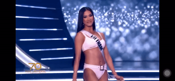 Kim Duyên diện bikini cực bốc lửa, body thuộc Top đỉnh trong đêm Bán kết Miss Universe 2021 - Ảnh 4.