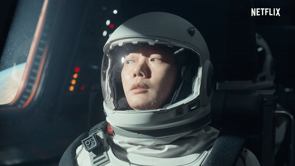 Bom tấn của Gong Yoo vừa tung trailer đã gây ngỡ ngàng: Kỹ xảo quá khủng lại thêm chú yêu tinh ngầu đét - Ảnh 3.