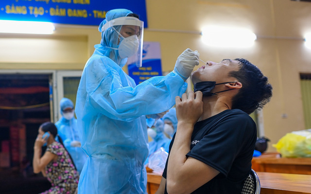 Diễn biến dịch ngày 15/12: Việt Nam là nước tiêm chủng nhanh hàng đầu thế giới; Hà Nội tăng kỷ lục với 1.357 ca mắc Covid-19 mới
