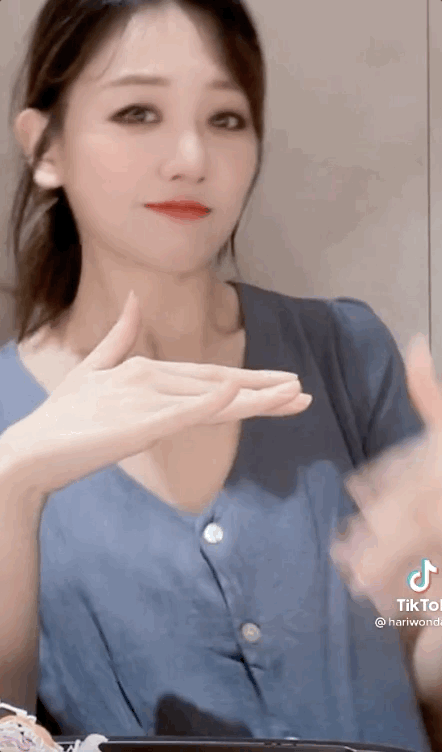 Hari Won lộ bụng lùm lùm, 1 dấu hiệu đang mang thai thấy rõ? - Ảnh 3.