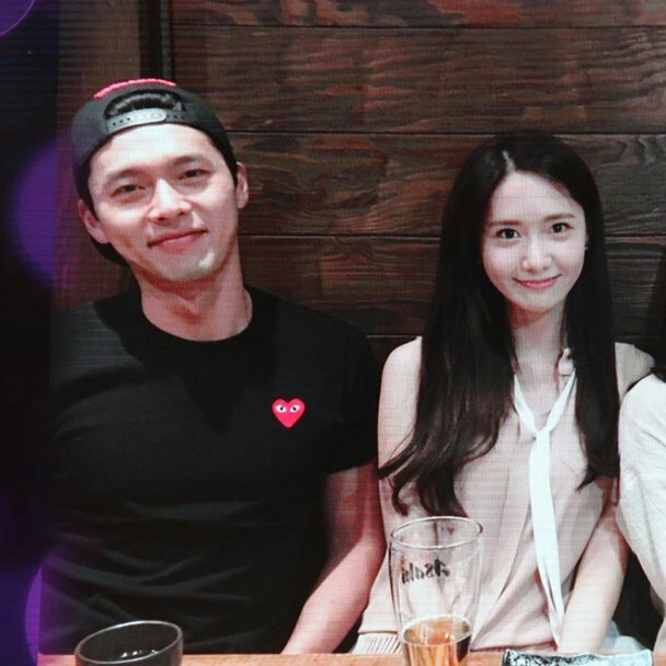 Hot rần rần ảnh chụp chung của Yoona - Hyun Bin: 2 huyền thoại nhan sắc hội ngộ, ai ngờ nữ thần Kpop át cả đàn anh - Ảnh 2.