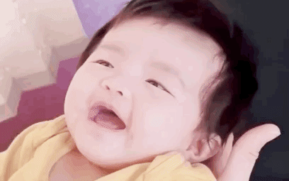 Con gái Đông Nhi chưa tròn 1 tuổi đã là “thánh hóng chuyện”: Miễn được gọi là toe toét cười, giờ mới hiểu sao được bố mẹ “nghiện” thế!