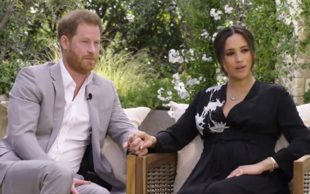 Hoàng tử Harry gây sốc khi lần đầu đích thân nói về lý do rời bỏ Hoàng gia Anh có liên quan đến Meghan Markle trong buổi phỏng vấn Một Lần Kể Hết